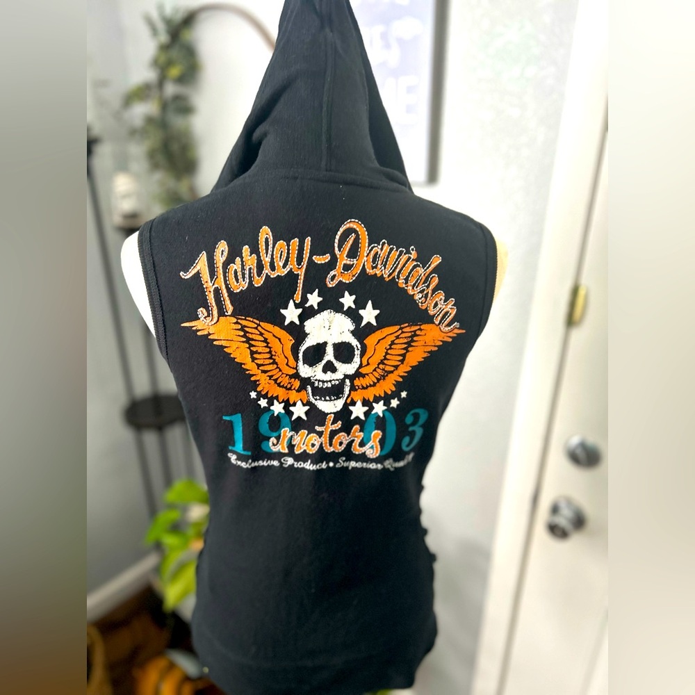 Harley Davidson’s hooded sweatshirt vest.